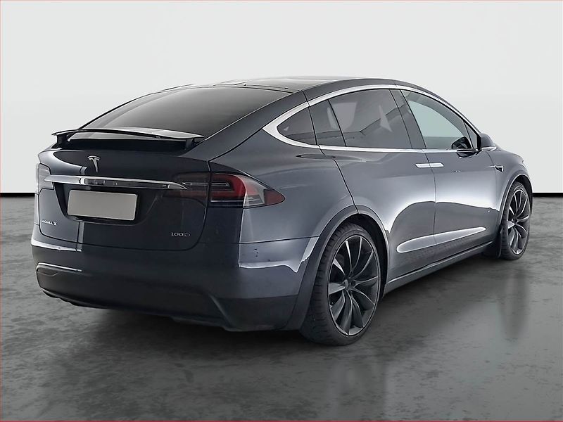 Tesla Model X (2017) 100D, SoH 86% - fotka 5 z 22