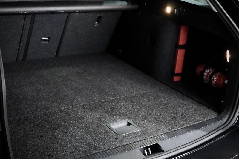 Škoda Octavia 3 FL Combi 1.4 TSI 110 kW - fotka 31 z 31