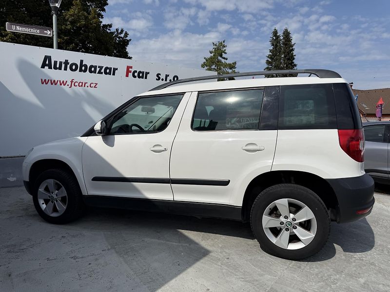 Škoda Yeti (2012) 1,2 TSI 77kW, ser.knížka - fotka 10 z 27