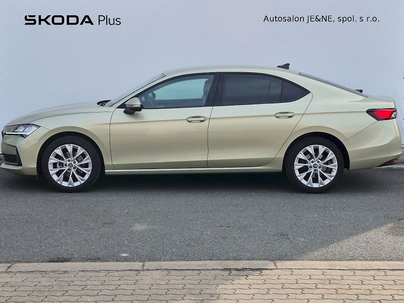 Škoda Superb (2025) Selection 2.0 TDI 110kW DSG - fotka 3 z 31