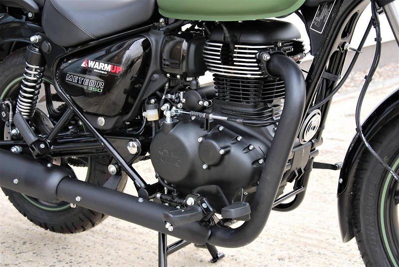 Royal Enfield Meteor 350 (2026) 350 Meteor GREEN - fotka 18 z 25