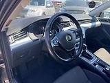 Volkswagen Passat (2015) B8 DSG 2,0 110KW ROZV. BEZ ADB - náhled 18
