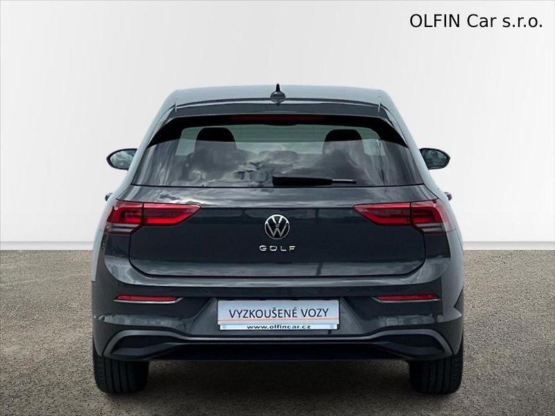 Volkswagen Golf 1,5 TSi 96kW LIFE  8 - fotka 8 z 23