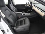 Tesla Model Y (2022) Long Range AWD 79kWh, SoH 93% - náhled 9