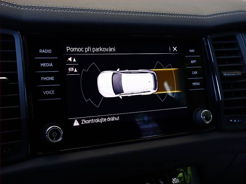 Škoda Kodiaq (2022) Sportline 2.0 TDI - fotka 16 z 22