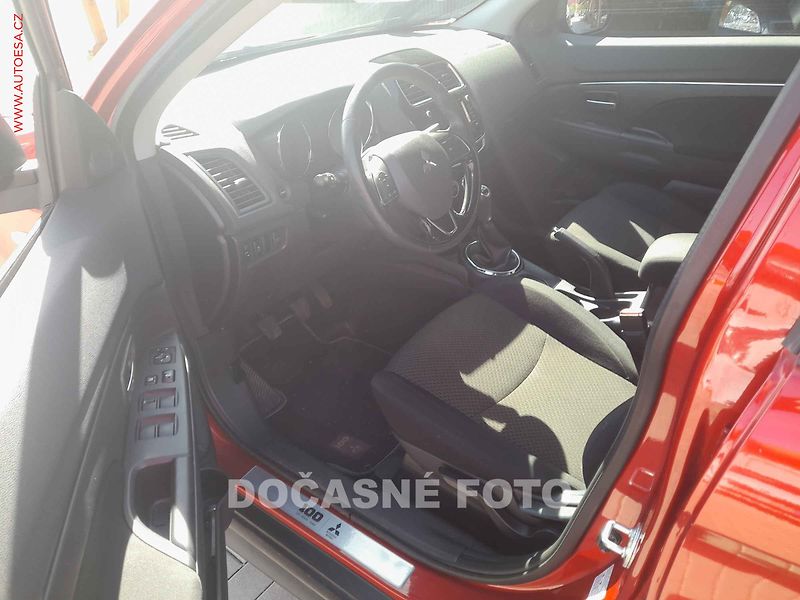 Mitsubishi ASX (2017) 1.6 LPG, 1.maj,ČR - fotka 3 z 3