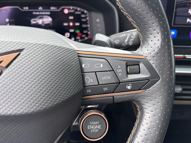 Cupra Formentor (2022) VZ 2.0 TSI (228 kW) 4WD AUT - fotka 14 z 17