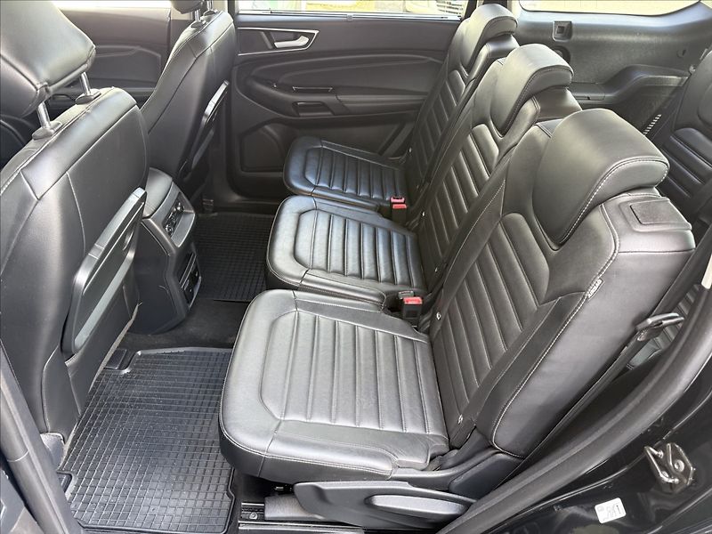 Ford Galaxy 2,0 Titanium,177kW,po servisu - fotka 25 z 38