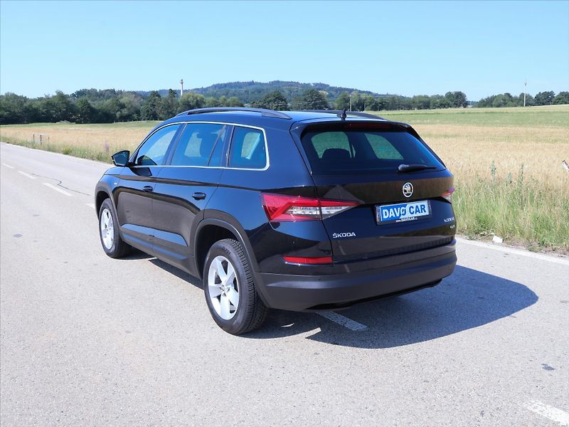 Škoda Kodiaq 2,0 TDI 140kW DSG 4x4 Soleil - fotka 5 z 23
