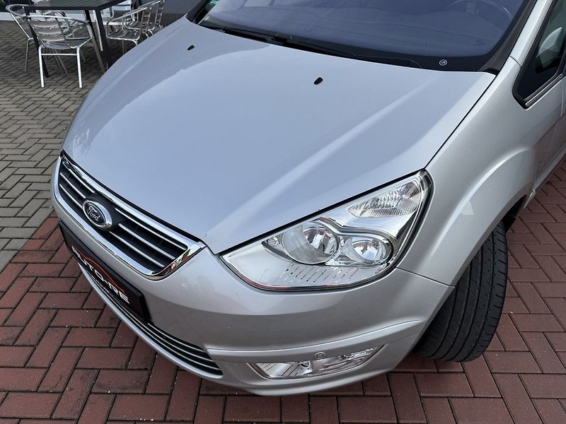 Ford Galaxy (2013) 2.0TDCi Titanium Navi Tažné Z. - fotka 31 z 46