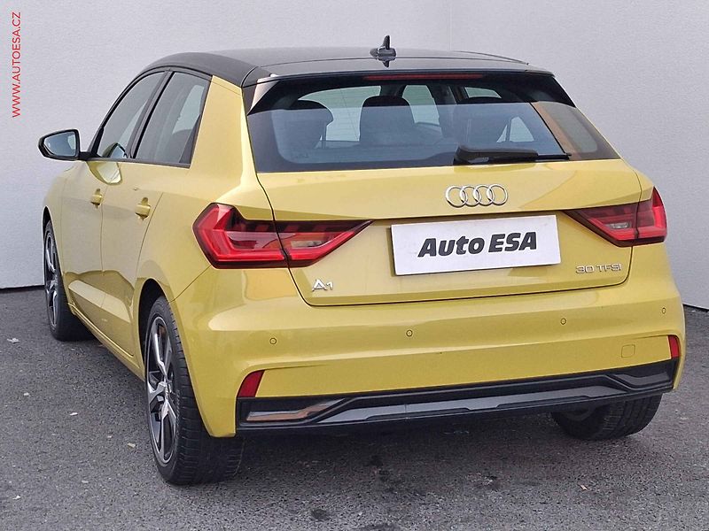 Audi A1 (2020) 1.0 TFSi, AT, LED - fotka 6 z 18