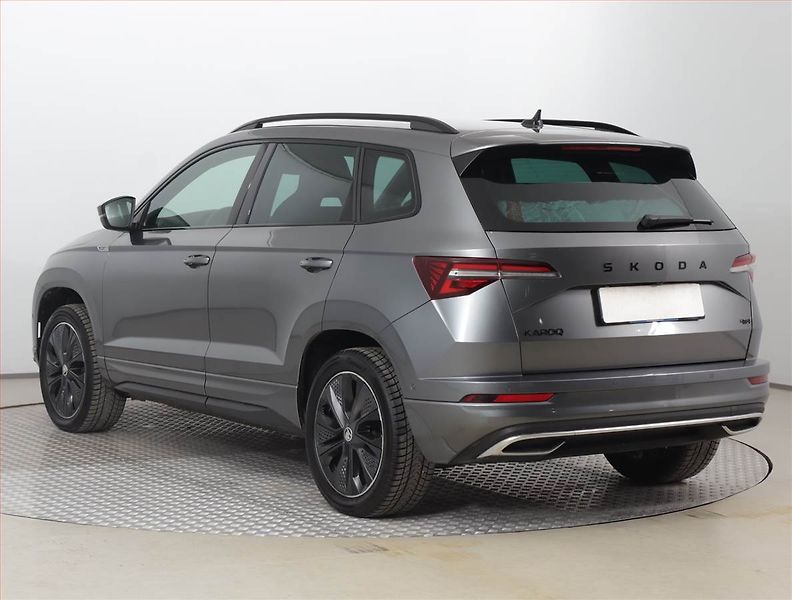 Škoda Karoq (2024) Sportline 2.0 TDI, Sportline - fotka 4 z 24