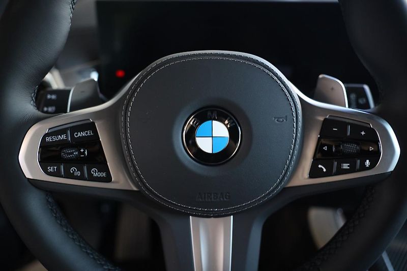 BMW X5 xDrive30d - fotka 11 z 18