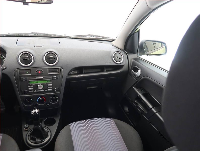 Ford Fusion (2007) 1.4, po STK, v provozu - fotka 8 z 16