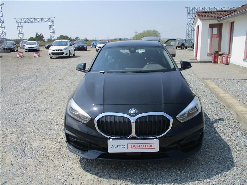 BMW Řada 1 1,5 118i,automat,servis,DPH,CZ - fotka 2 z 29