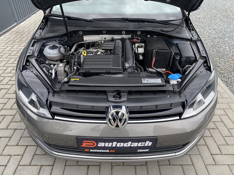 Volkswagen Golf 1.2 TSI 81kW -ALLSTAR-PDC-ALU - fotka 41 z 43