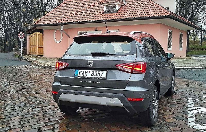 Seat Arona.