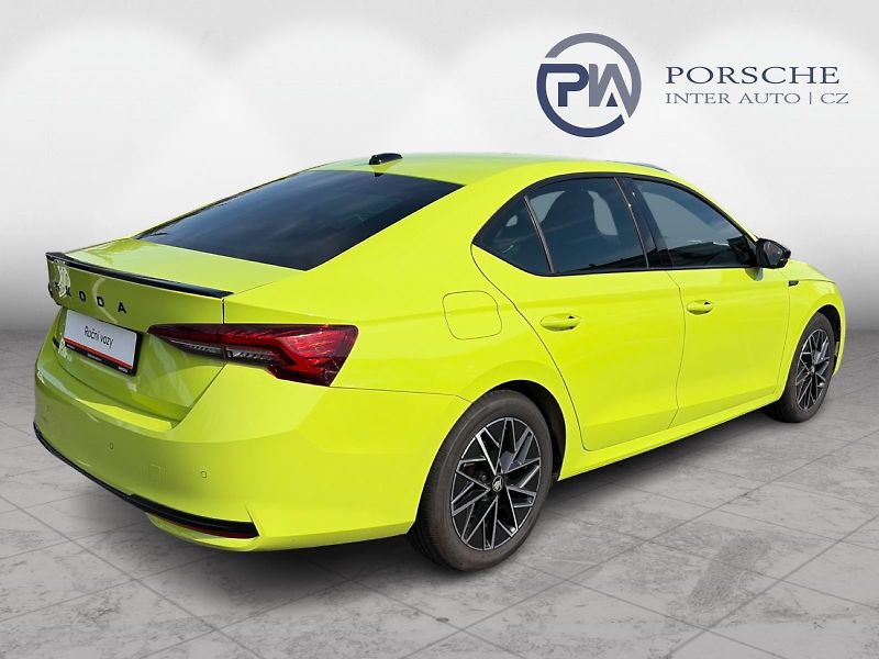 Škoda Octavia 1.5TSi Sportline  DSG 110kW - fotka 2 z 23