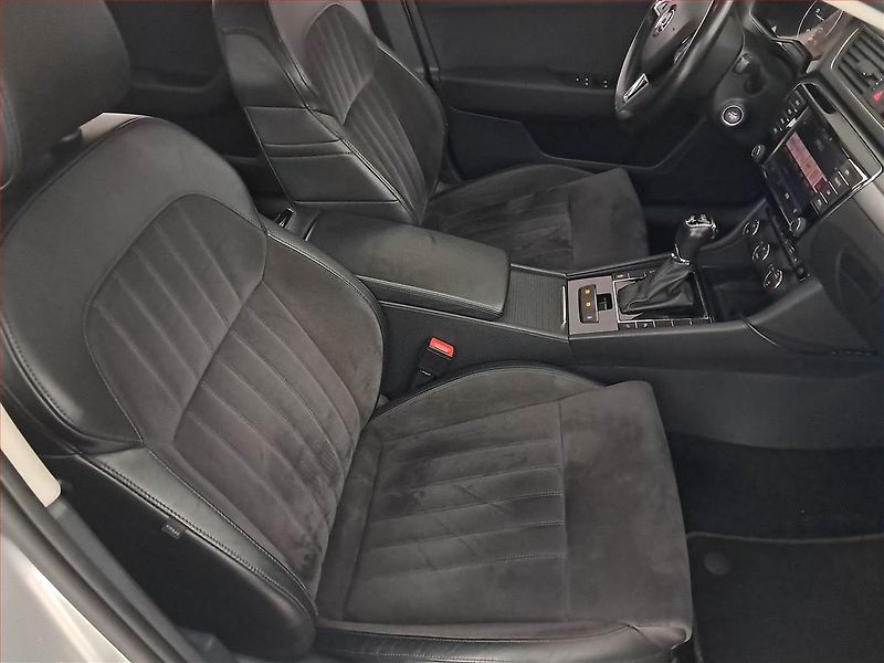 Škoda Superb (2016) Style 2.0 TDI, 4X4, Automat - fotka 9 z 26