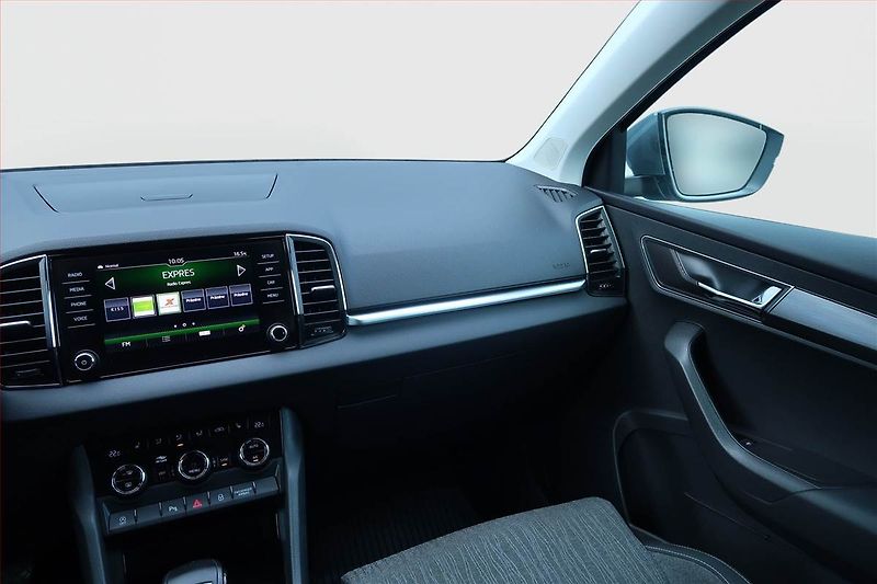 Škoda Karoq (2019) Style 1.5 TSI - fotka 8 z 24