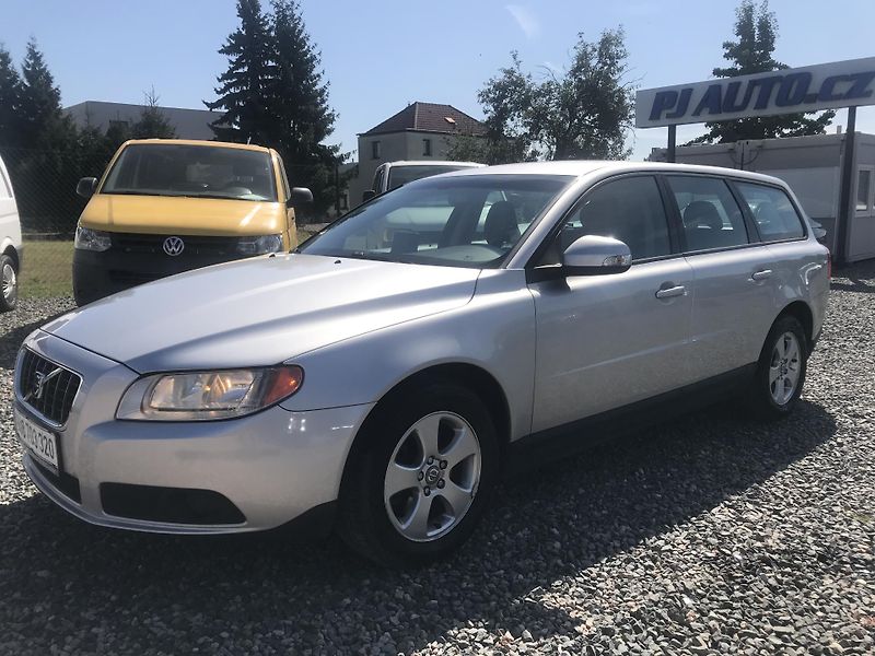 Volvo V70 2.0 D 100 KW,NAVI,STAV,CENA.. - fotka 1 z 14