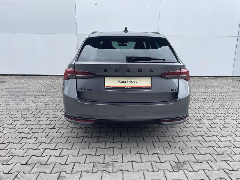 Škoda Octavia 2,0 TSi - fotka 5 z 23