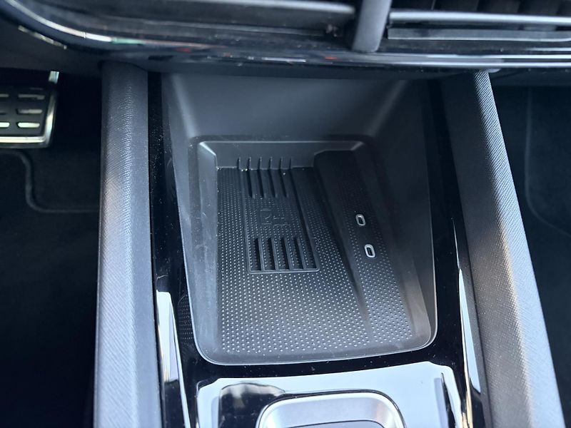 Škoda Octavia 1.5TSi Sportline  DSG 110kW - fotka 18 z 23