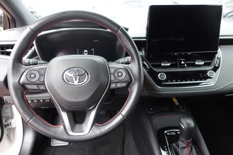Toyota Corolla 2.0HSD e-CVT 3W GR SPORT Dynam - fotka 16 z 32