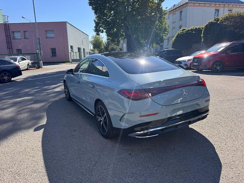 Mercedes-Benz CLA (2026) 200 - fotka 5 z 21