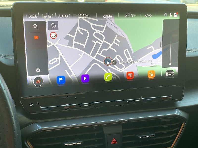 Cupra Formentor (2024) 1.5 TSI DSG - fotka 15 z 35