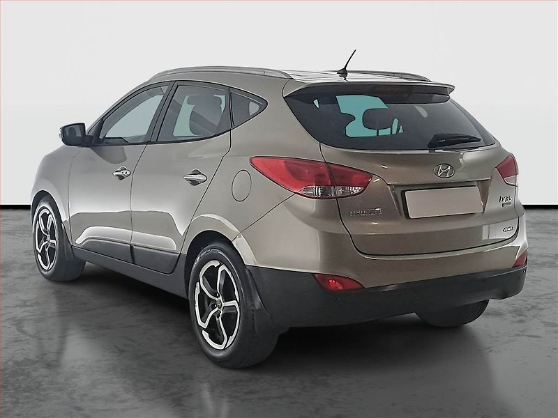 Hyundai ix35 (2010) 2.0 CRDi, 4X4, Automat - fotka 4 z 17