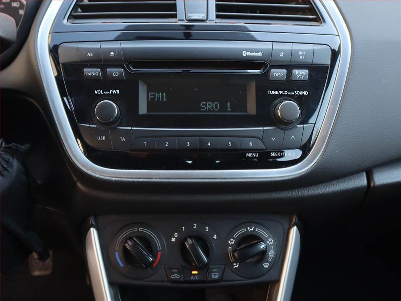 Suzuki SX4 S-Cross (2019) GL 1.0 BoosterJet, Serv.kniha - fotka 12 z 16
