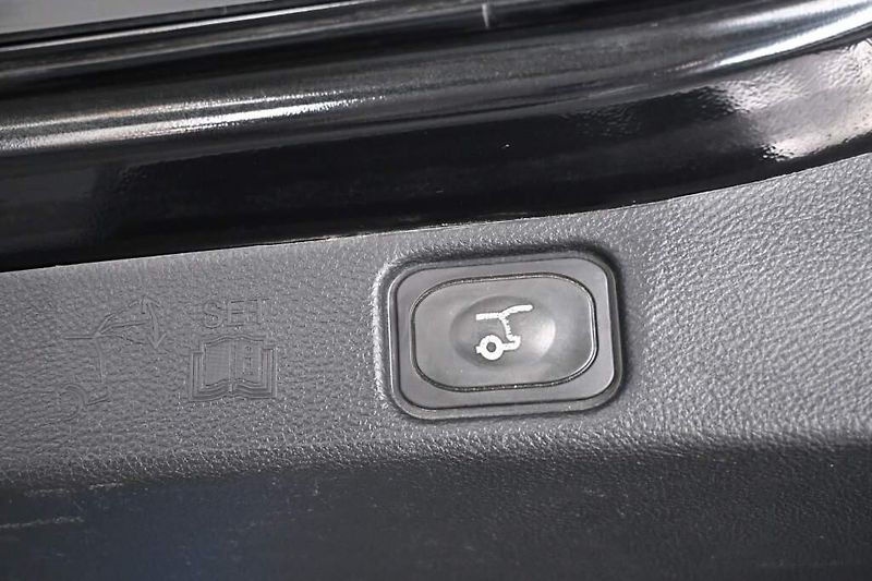 Ford Galaxy (2023) 2.5 TITANIUM 7 Míst LED ACC SO - fotka 31 z 40
