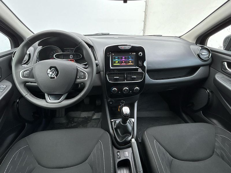 Renault Clio Limited,ČR - fotka 5 z 24