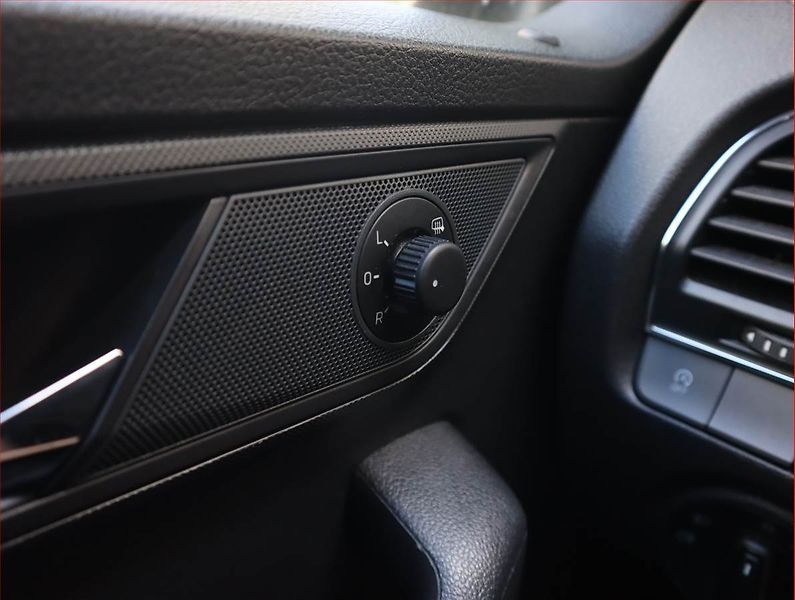 Škoda Fabia (2018) 1.0 TSI, Serv.kniha, Tempomat - fotka 20 z 21