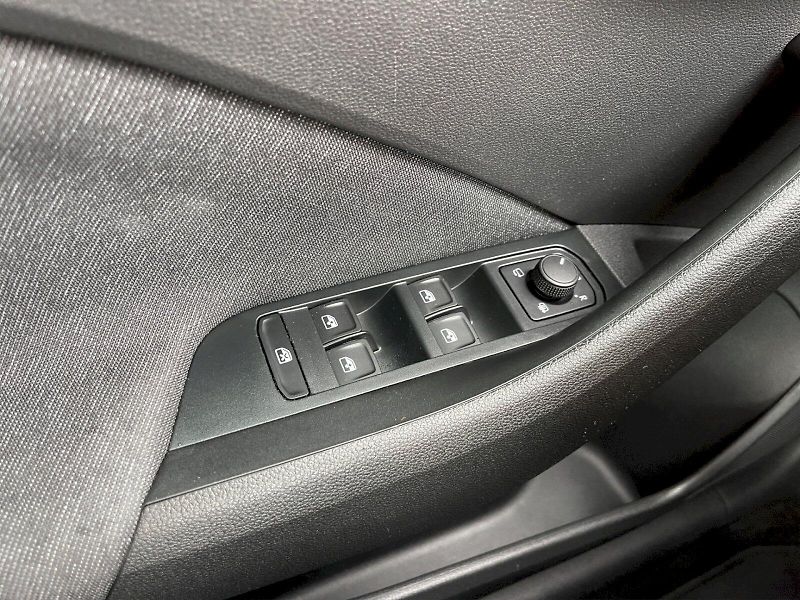 Škoda Kamiq (2025) 1.5 TSI 110 kW Top Selection - fotka 23 z 33