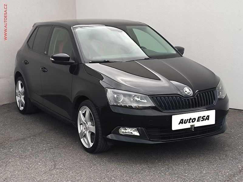 Škoda Fabia (2017) 1.0 TSi, Monte Carlo, navi - fotka 1 z 21