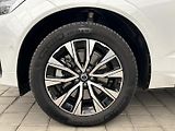 Volvo XC60 2.0  B4 4x4 PLUS  Black - náhled 9