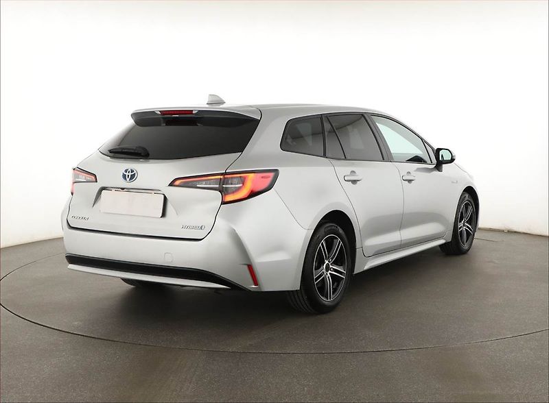 Toyota Corolla (2019) Comfort 1.8 Hybrid, Automat - fotka 5 z 15