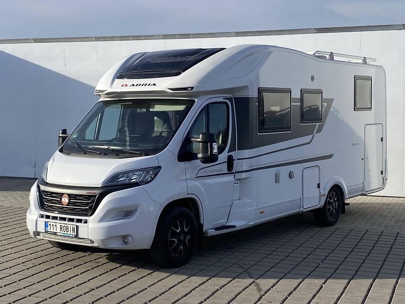 Adria Matrix Axess 670SL 2,2 - fotka 1 z 24