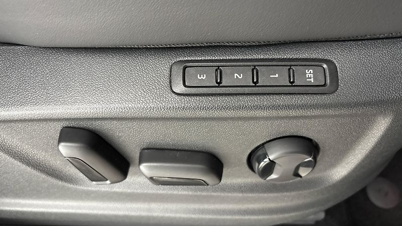 Škoda Kodiaq 2.0 TSI DSG 4x4 RS - fotka 23 z 35