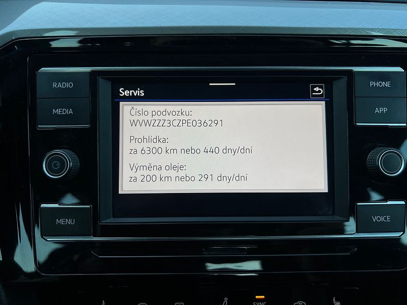 Volkswagen Passat - fotka 41 z 50