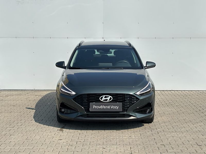 Hyundai i30 1.5 T-GDi 103kW DCT Style - fotka 4 z 28