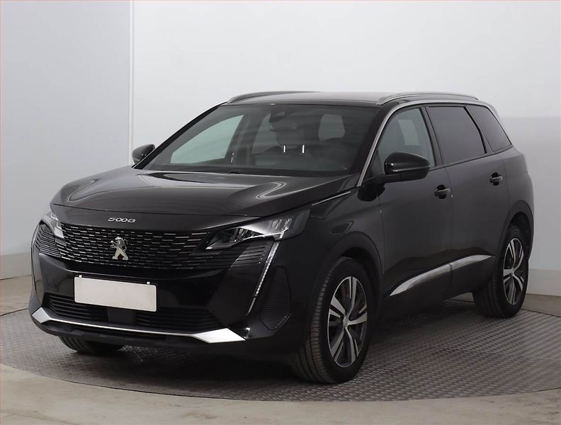 Peugeot 5008 (2023) Allure PureTech 130 - fotka 2 z 23