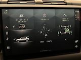 Land Rover Defender 110 D250 X-DYNAMIC HSE 1. maj - náhled 32