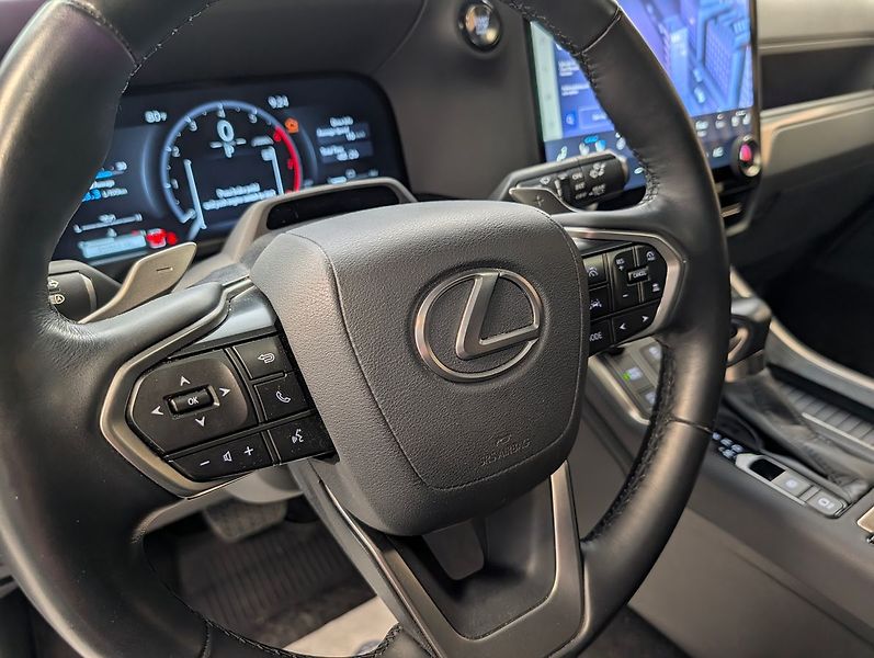 Lexus Ostatní GX 550/ 3.4L/ V6 Premium+ - fotka 18 z 38