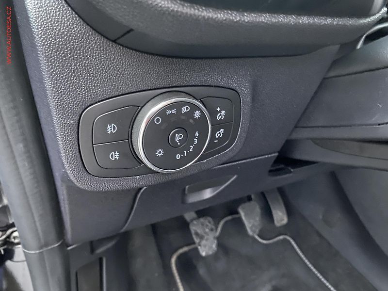 Ford Fiesta (2023) 1.1 Ti-VTC, Titanium, LED - fotka 15 z 16