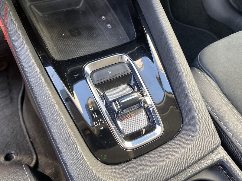 Škoda Octavia (2022) 2.0 TDi, Style, DSG, kůže, - fotka 16 z 21