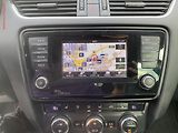 Škoda Octavia (2015) 1.4 TSi, Elegance, DSG, +kola - náhled 18