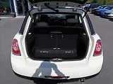 Mini Cooper 1,6 i,90kW,1majČR,automat,53tk - náhled 21